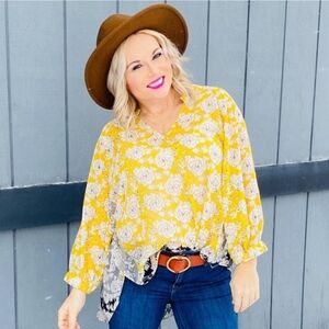 CAbi 5713 Yellow Gather Blouse Size XL EUC